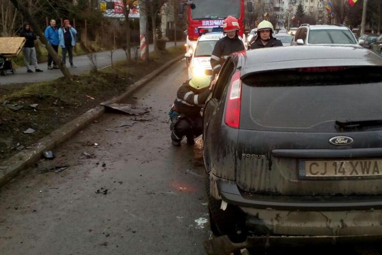 Peste 100 de intervenții ale ISU Cluj, în weekend. Pompierii au intervenit la incendii, accidente și urgențe medicale FOTO