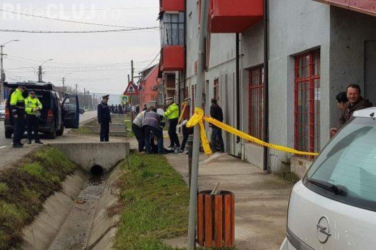CLUJ: Accident mortal la Cășeiu. O femeie a fost strivită de mașină, încercând să traverseze strada VIDEO