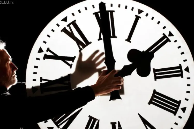 Trecem la ORA DE VARĂ