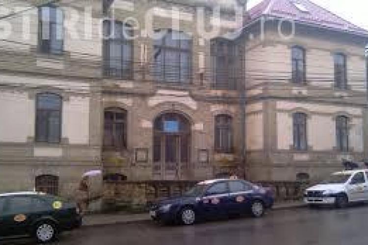 Tânărul care și-a aruncat bunica de la etajul 10 în Mănăștur, internat la Clinica de Psihiatrie
