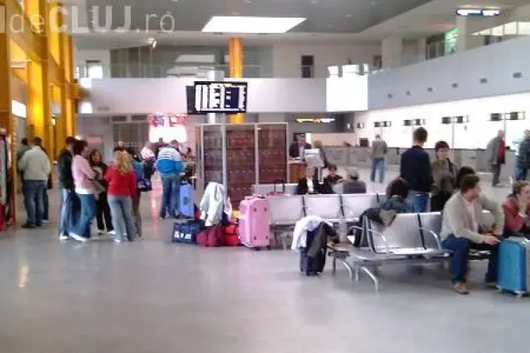 Cluj: O femeie a încercat să mituiască un polițist de la Aeroportul Cluj