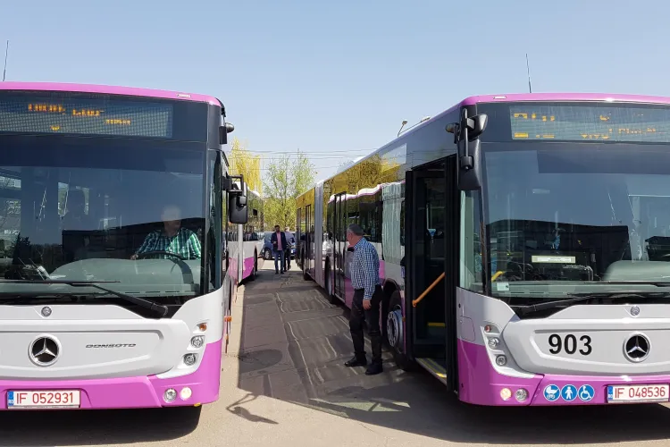 Noile autobuze Mercedes au alertă pentru nevăzători și alte inovații în premieră  - VIDEO