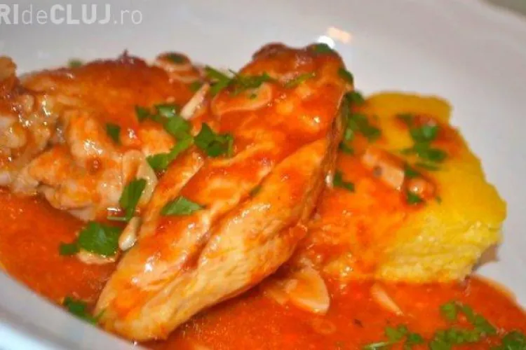 Cum gătești Ostropel de pui. Reţetă din caietul bunicii