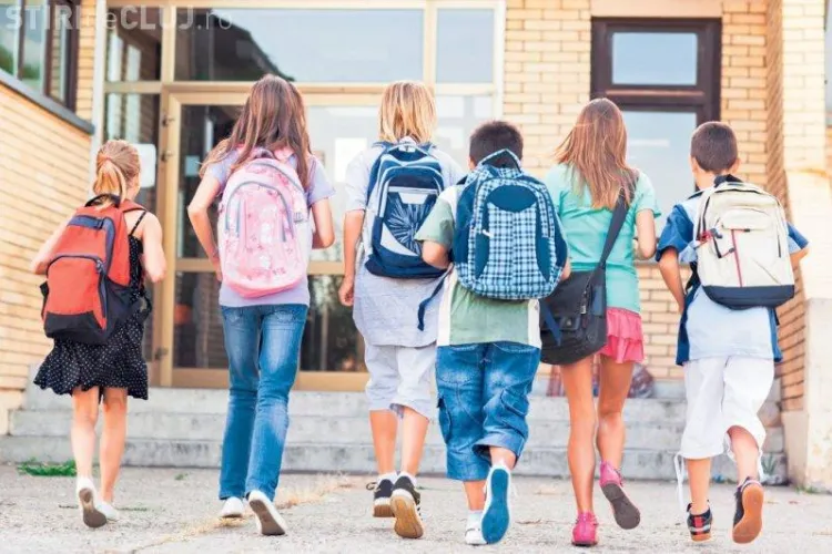 Când începe VACANŢA de vară în 2018 