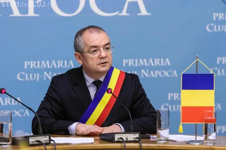 Cum explică Emil Boc subvenționarea bisericilor cu 800.000 de euro
