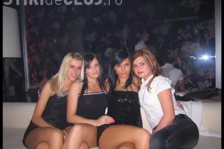 Maria Farcas, tanara care a murit in accidentul de la Dej, este plansa de sute de prieteni! Inmormantarea este programata marti - VIDEO 