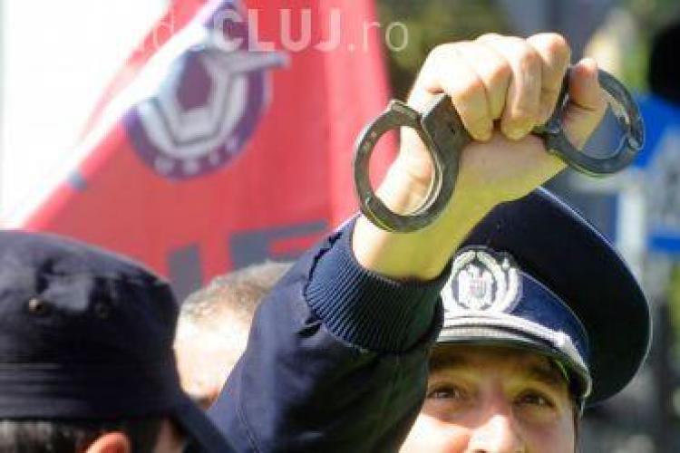 Agentii de politie sunt "sclavii" sefilor si numirile in functie sunt politice! VEZI ce alte acuzatii aduc sindicalistii din Politia Romana