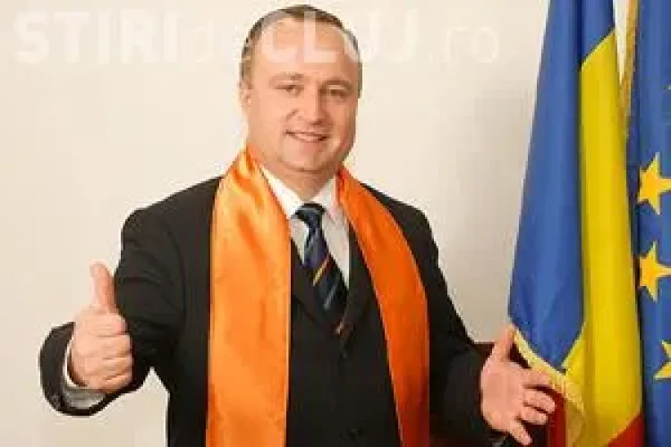 Tinerii Liberali din Cluj catre IPS Bartolomeu: Calian e implicat intr-un dosar de prostitutie si nu merita Crucea Transilvaniei