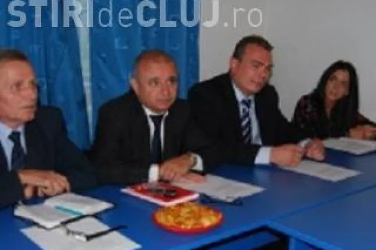 E.ON Gaz -  acuzata ca a desfiintat centrul de relatii cu publicul din Dej