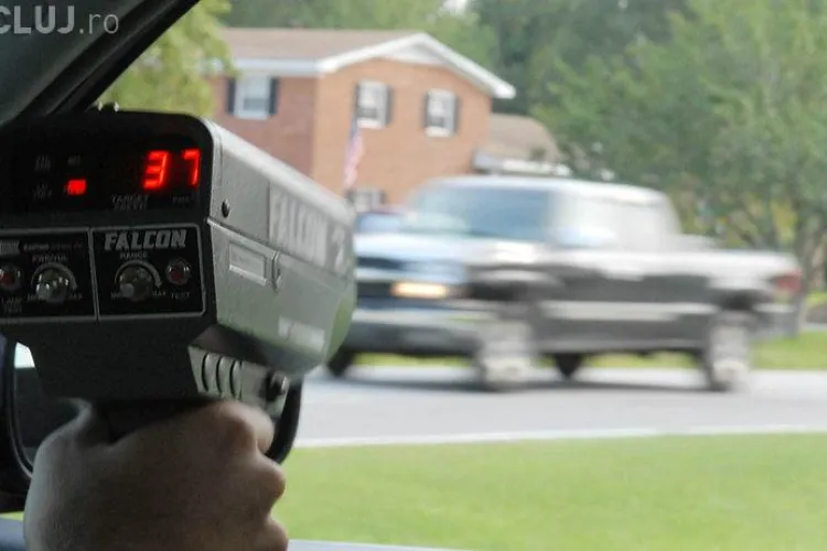 Poliţia rutieră va avea voie să pună radare NUMAI în aceste locuri. Cum va fi folosit radarul pistol