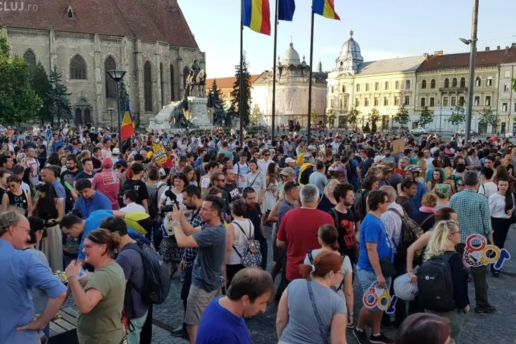 5000 de clujeni au protestat împotriva Guvernului -  FOTO/VIDEO