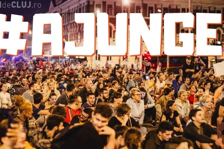Clujenii ies în stradă, de la ora 19.00: ”O.U.G 13 revine! Suntem aici și îi vom opri!”
