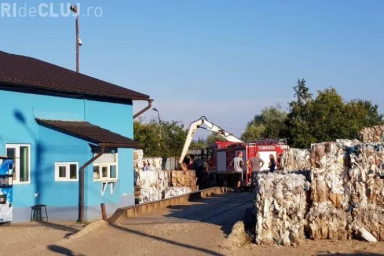 CLUJ: Accident de muncă mortal, la o firmă din Dej. Un bărbat și-a prins capul într-o presă de balotat