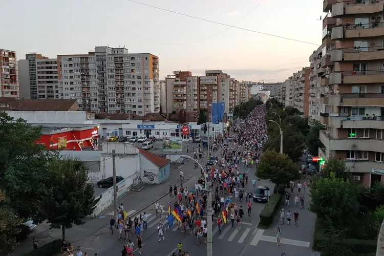 UPDATE: Peste 35.000 de oameni s-au strâns la protestul din Cluj FOTO/VIDEO
