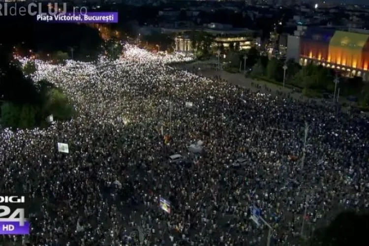 100.000 de oameni au protestat la București. Jandarmeria a utilizat forța - VIDEO