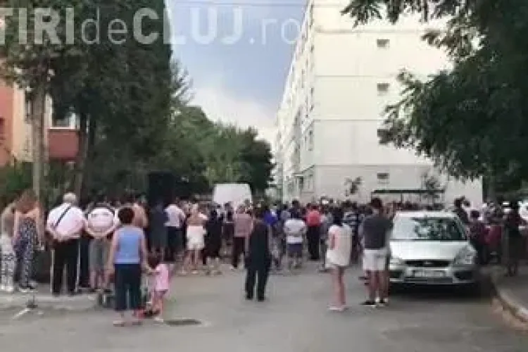 Cluj - Nunțile cu manele între blocuri încă sunt gustate de clujeni - VIDEO