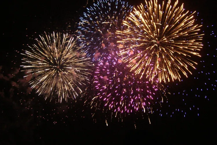 Focuri de artificii ca de Anul Nou la Grad Hotel Italia. Clujenii reclamă deranjul cauzat