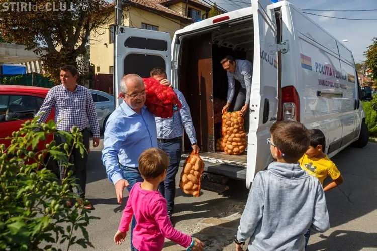 Sute de kilograme de alimente, donate la Cluj pentru copiii și persoanele din centrele de îngrijire