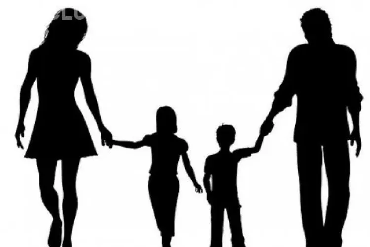 CCR a dat undă verde pentru referendumul de redefinire a familiei