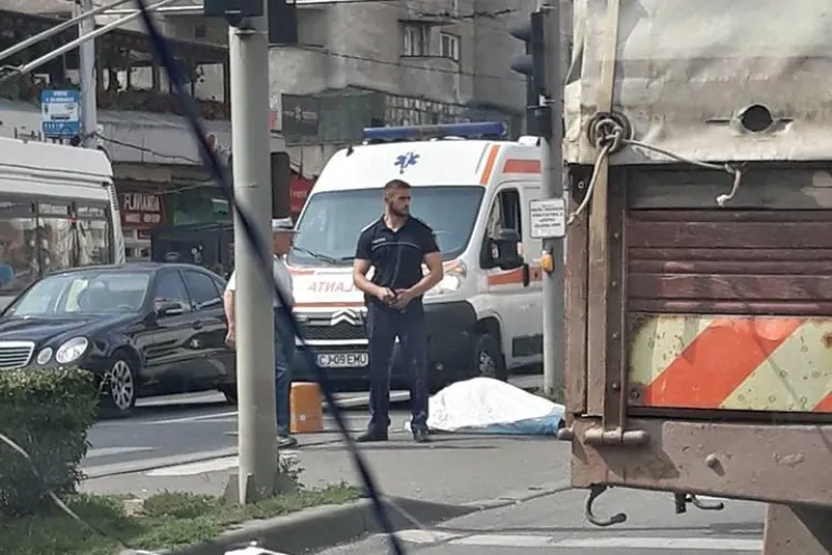 Caz șocant în Piața Mărăști. A căzut în refugiul de pietoni și a murit: La 112  nu au răspuns!!! - VIDEO