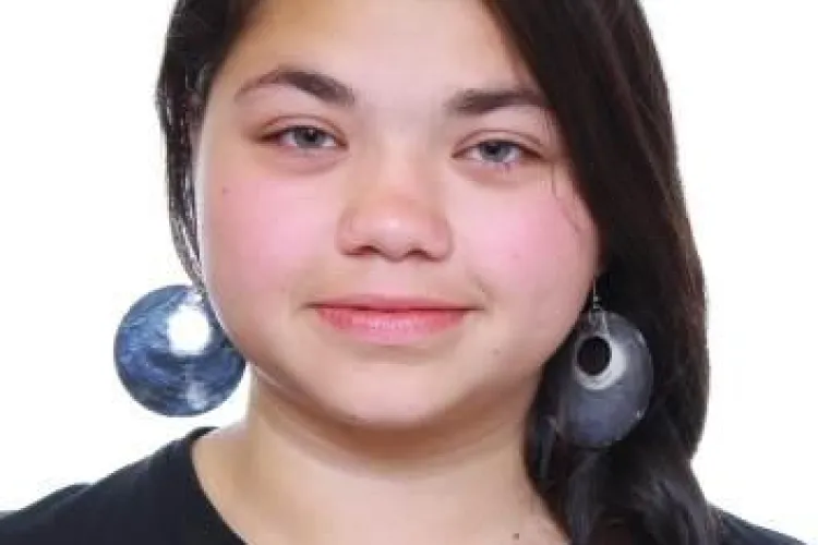 Adolescentă clujeancă dispărută de acasă de o săptămână. E a doua oară când pleacă în această lună FOTO