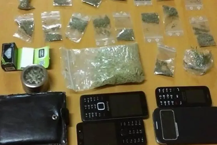 Captură de droguri la Cluj. Polițiștii au prins ”dealerii” în trafic FOTO