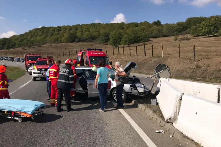 Autoaccidentare pe centura Apahida! Patru persoane sunt rănite - FOTO