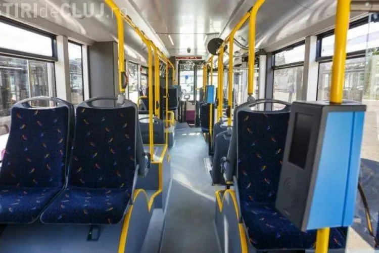 Incident șocant într-un autobuz, în stația Iulius Mall. A murit între scaune