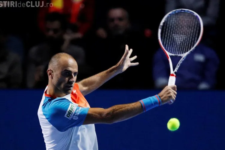 Marius Copil a pierdut finala de la Basel, în fața lui Roger Federer. Românul a acuzat dureri la picior