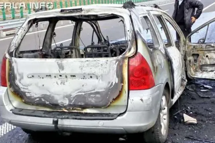 CLUJ: Unui șofer i s-a făcut scrum mașina chiar pe Autostradă VIDEO