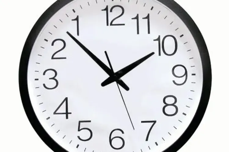 Când se trece la ora de iarnă. Va fi cea mai lungă zi din an