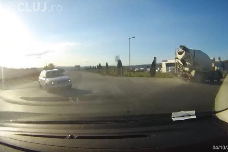 Cluj: Imagini LIVE cu un șofer beat care era să omoare un om. Să îl facem CUNOSCUT - VIDEO