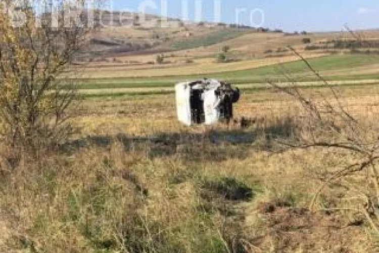 Șoferul beat la volan și fără permis care a cauzat accidentul mortal de la Iara, externat din spital și reținut de polițiști