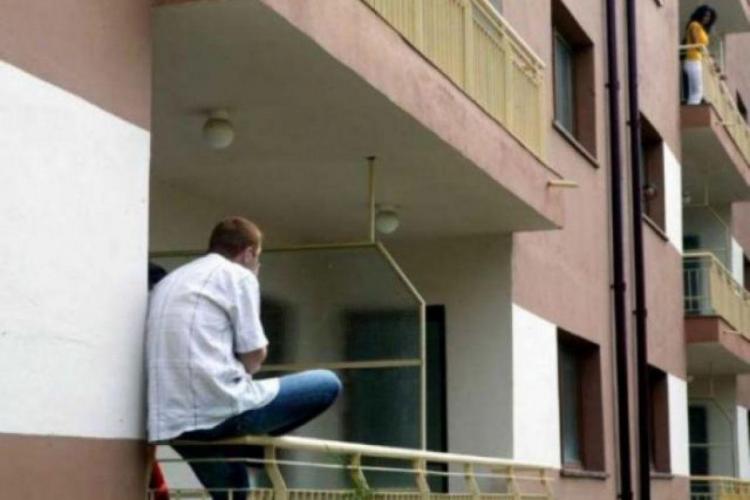 Cluj: Chiriaș străin țepuit de un clujean lacom, proprietar de apartament