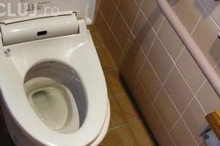 Clujul cumpără WC -uri publice cu 50.000 de euro bucata