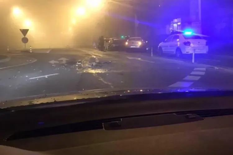Accident încheiat cu scandal, în Mănăștur. Un șofer beat a fost imobilizat de polițiști FOTO