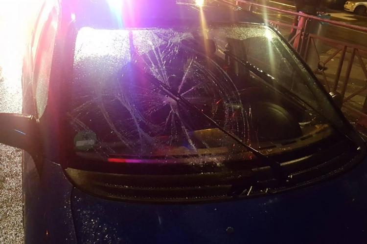 Accident pe strada Primăverii, în Mănăștur! Tânără lovită de un șofer pe trecere - FOTO