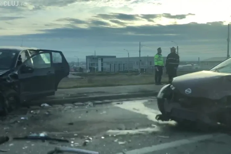 Coincidență NEFASTĂ! Doi șoferi cu același nume s-au lovit pe Bulevardul Muncii - VIDEO