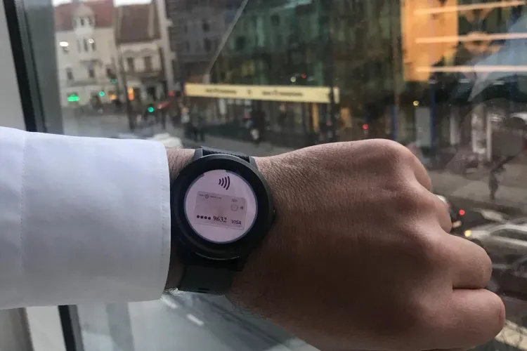 Banca Transilvania şi Garmin lansează plața contactless prin smartwatch