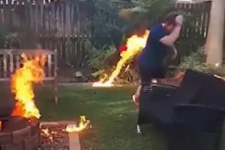 S-a dat mare că știe să facă focul și a ieșit un EȘEC total - VIDEO