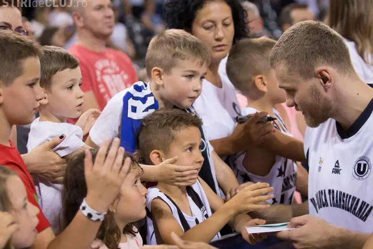 Baschetbaliștii de la U-BT invită fanii la un antrenament deshis