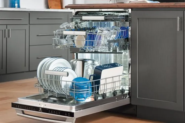 E timpul să trecem cu toții la mașina de spălat vase