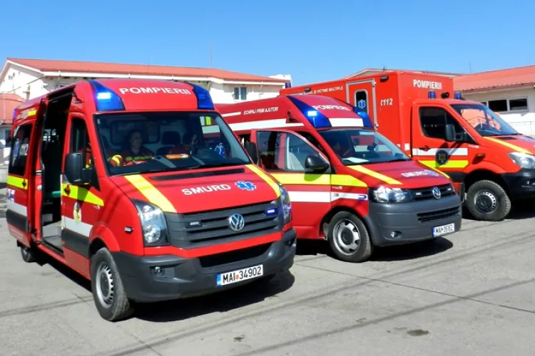 ISU Cluj primește 3 ambulanțe SMURD. SAJ Cluj primește alte 12 ambulanțe