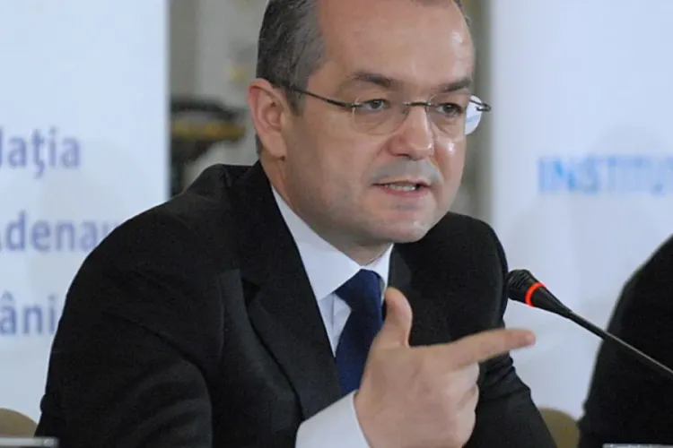 Ce spune Boc despre avalanșa de cereri de asociere venite după lansarea Alianței Vestului