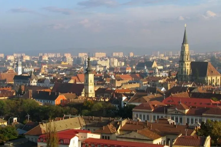 Publicația The Economist laudă excesiv Clujul. De ce își ține Emil Boc țestoasa în birou?