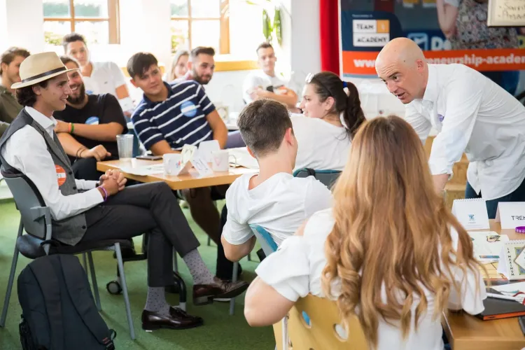 Banca Transilvania susţine EntrepreNation CityStart - competiţie pentru liceeni şi studenţi 