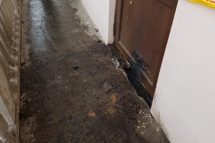 Sediul PSD Cluj a fost incendiat. E a doua oară când cineva îi dă foc VIDEO și FOTO