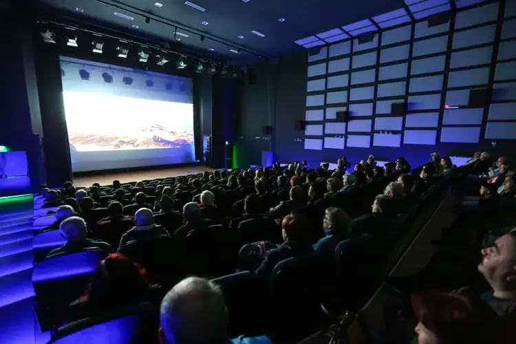 Proiecții gratuite de filme, la Cinema Dacia, în Mănăștur. Vezi programul