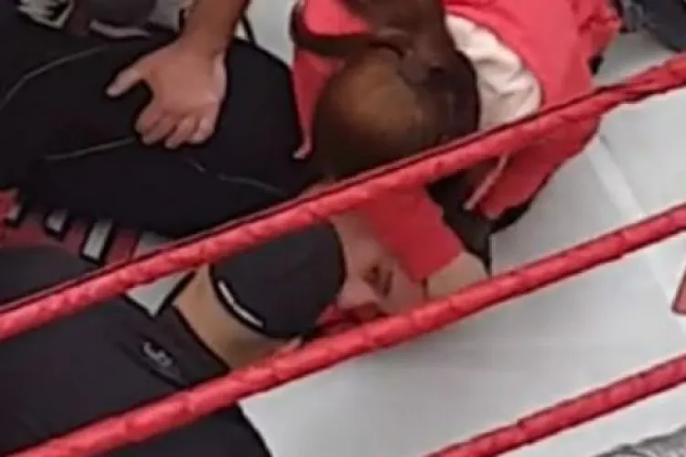 Mircea Badea bătut din nou de motociclistul Teodor ”Tedi” Emi. Badea a leșinat - VIDEO