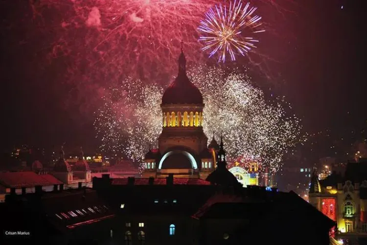 Focul de artificii din Cluj, cel mai frumos din România. La multi ani, clujeni! - VIDEO